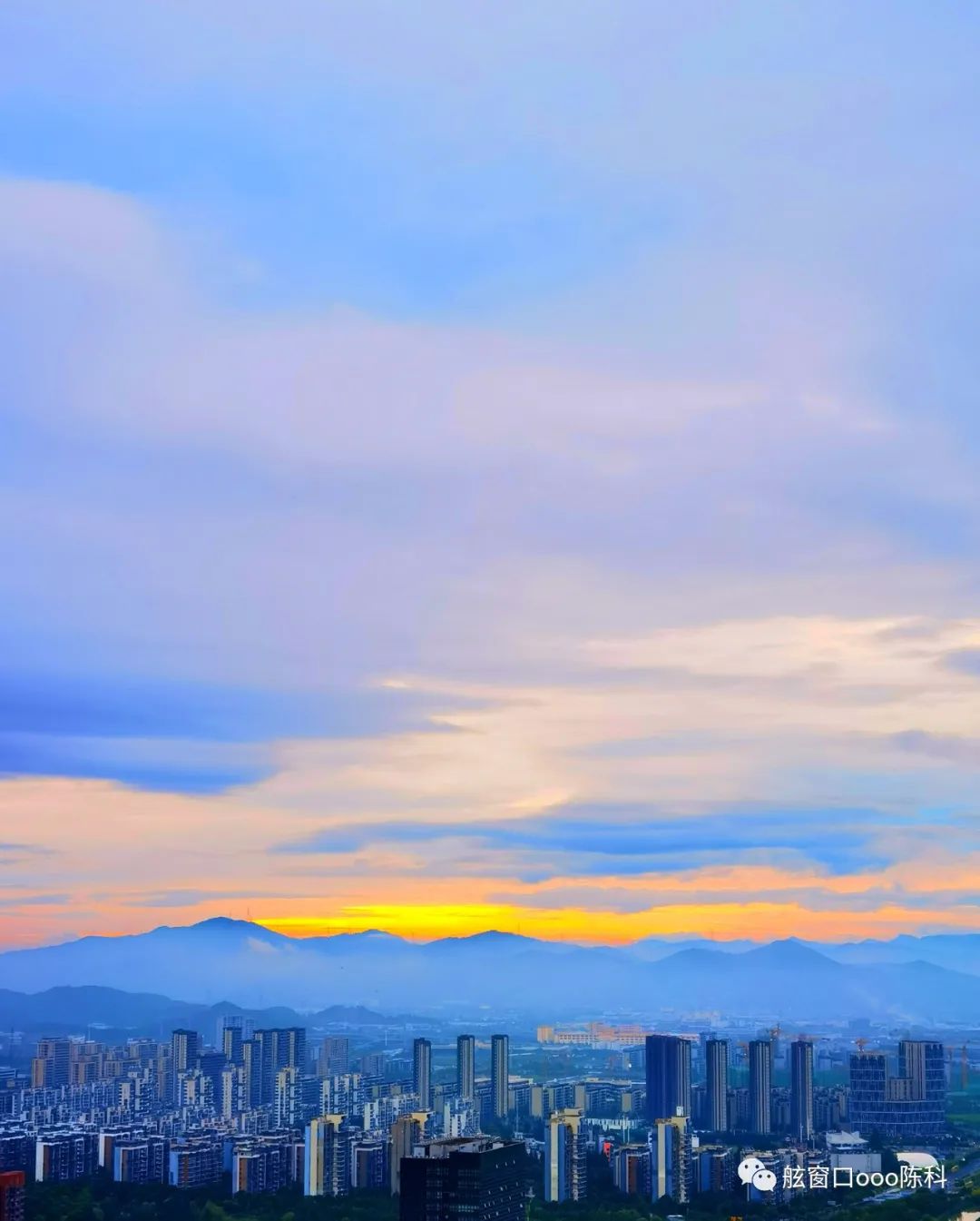 火红色的七月,火红的7月