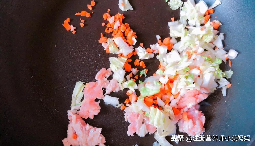 三分钟做一碗香喷喷的面条,简单早餐面条10分钟搞定适合小孩