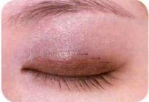 日常眼妆教程洋气十足的一款妆容,眼妆教程日常妆容分享