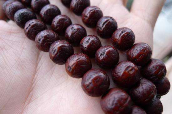 凤眼菩提的盘玩方法以及注意事项,凤眼菩提中后期怎么盘玩最好