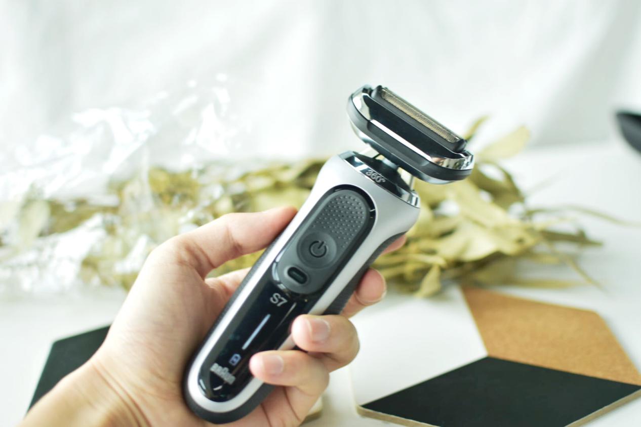 剃须刀推荐,从300到3000,从大街到紫禁之巅,博朗飞利浦全线PK