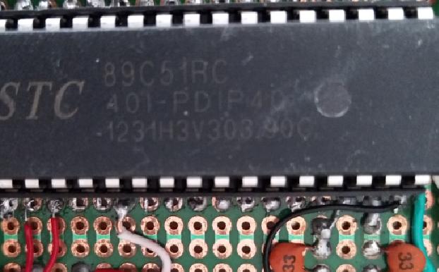 单片机做交通灯的基本原理,单片机交通灯原理图及程序