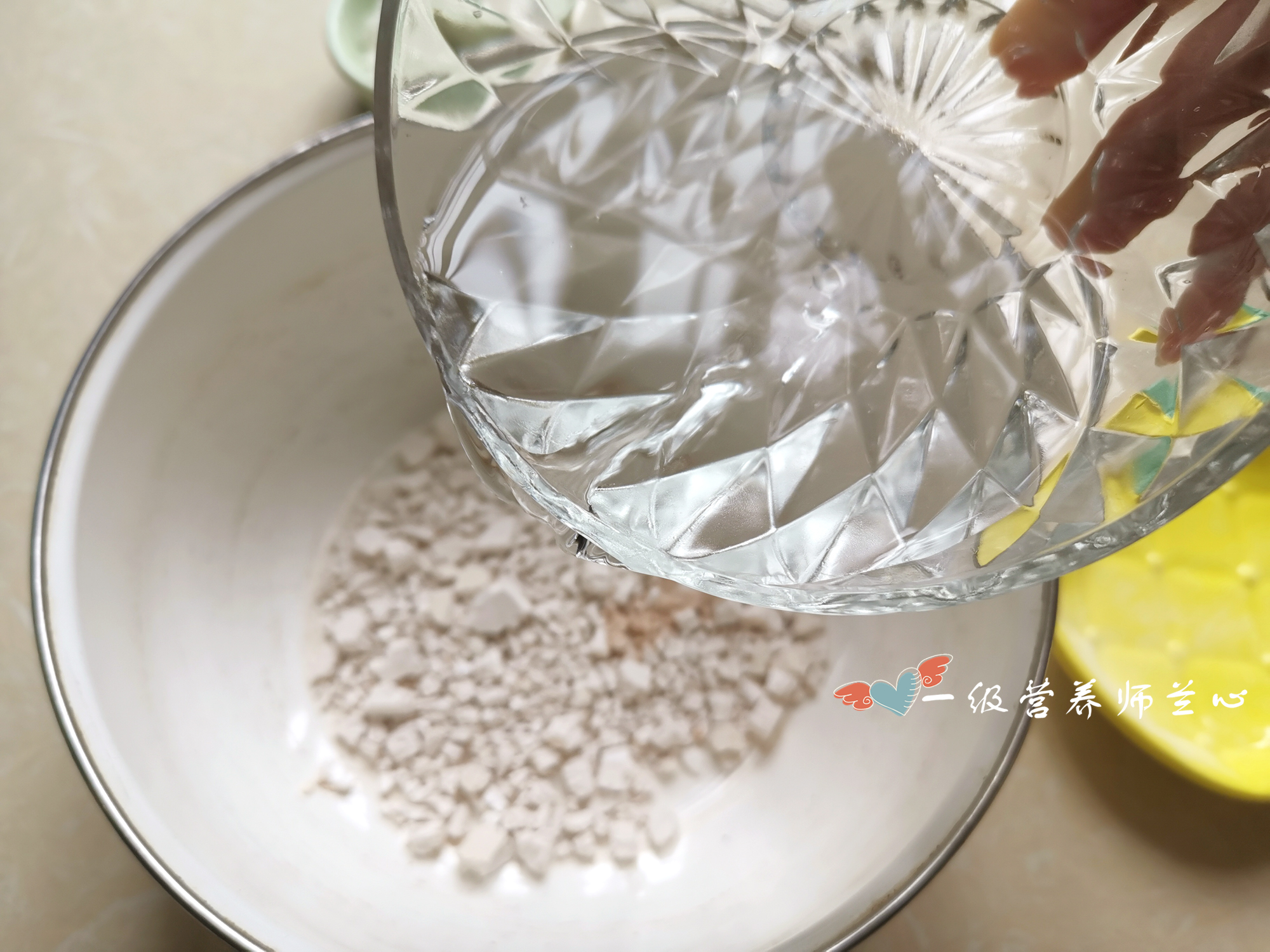 香蕉薄饼的做法儿童早餐,香蕉薄饼不加奶