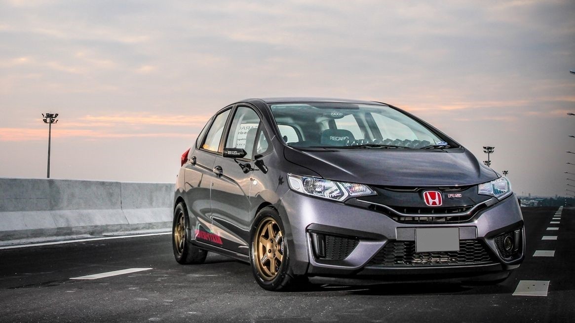 有人推荐买飞度,网友最推荐的车