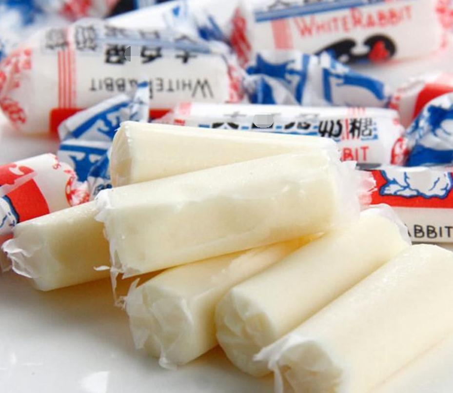 糖果上面入口即化的纸膜是什么,糖果外面粘的糖纸怎么去除