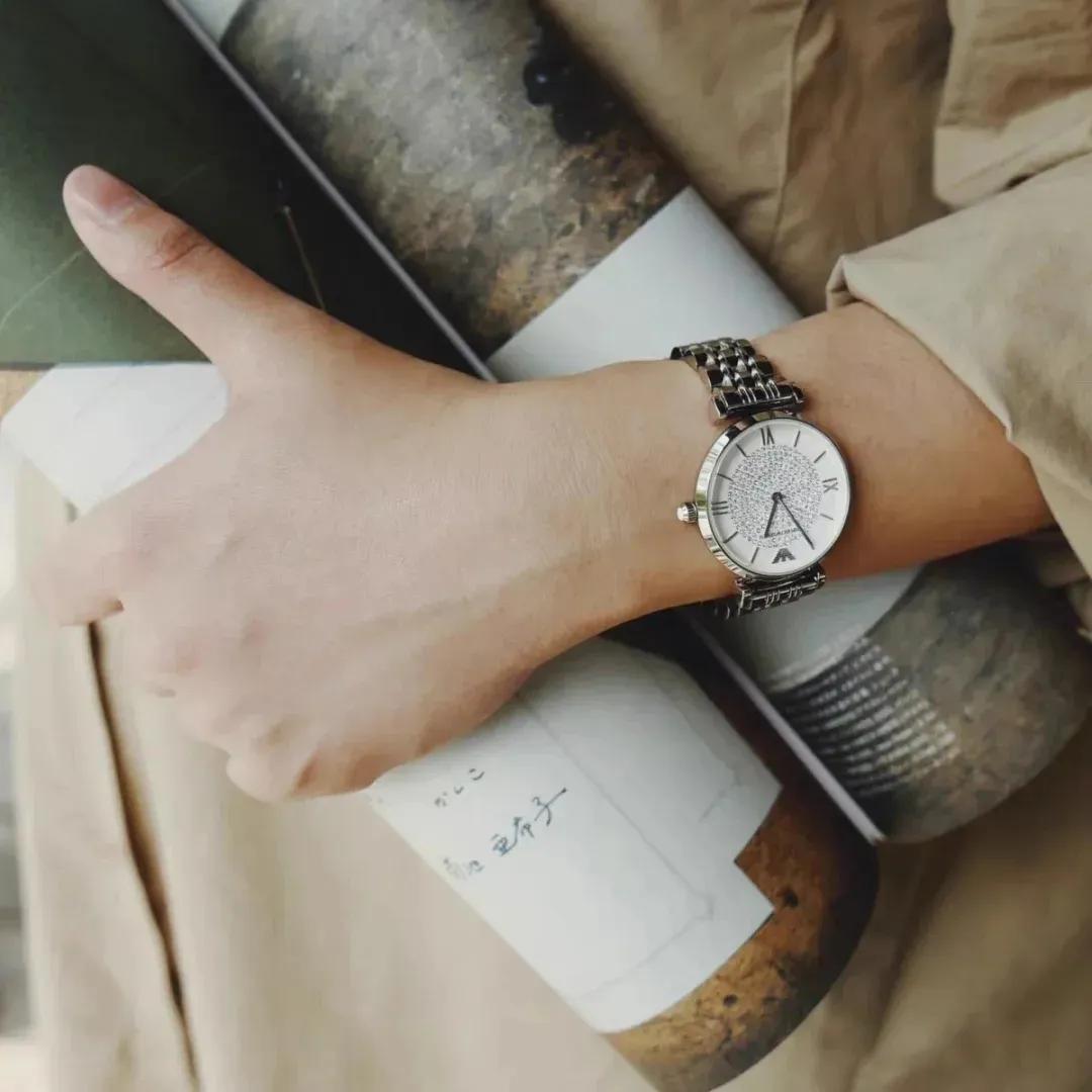 520送啥？小ck、蔻驰、阿玛尼、施华洛世奇众多大牌一折起