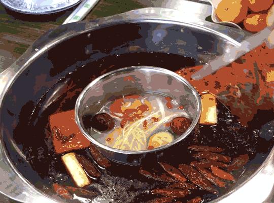 武威串串哪里最好吃,专门从四川空运过来火锅店