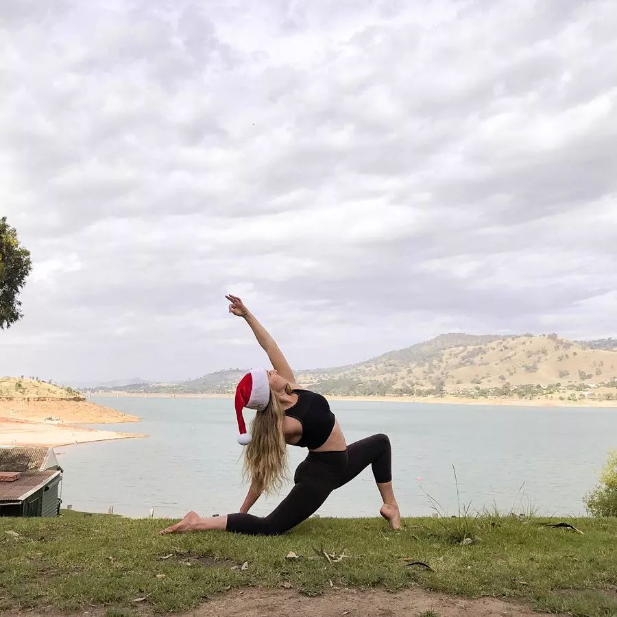 消除假胯宽提臀最佳的动作,怎样改善假胯宽瘦屁股