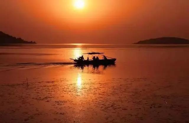 上海附近适合三五天游玩的海岛,离上海最近的绝美海岛