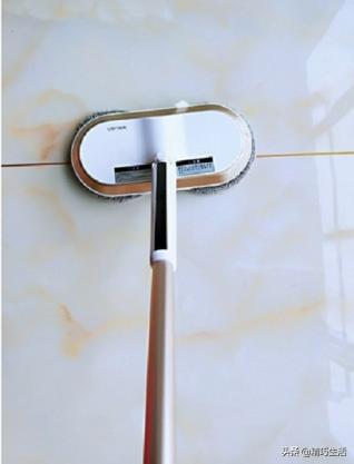 家庭清洁地板小妙招大全,清理地板砖上的水泥污垢