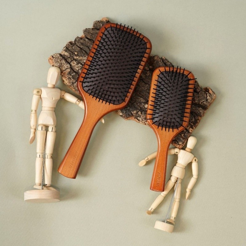 哪种梳子梳发型最好,粗齿梳子适合梳什么发