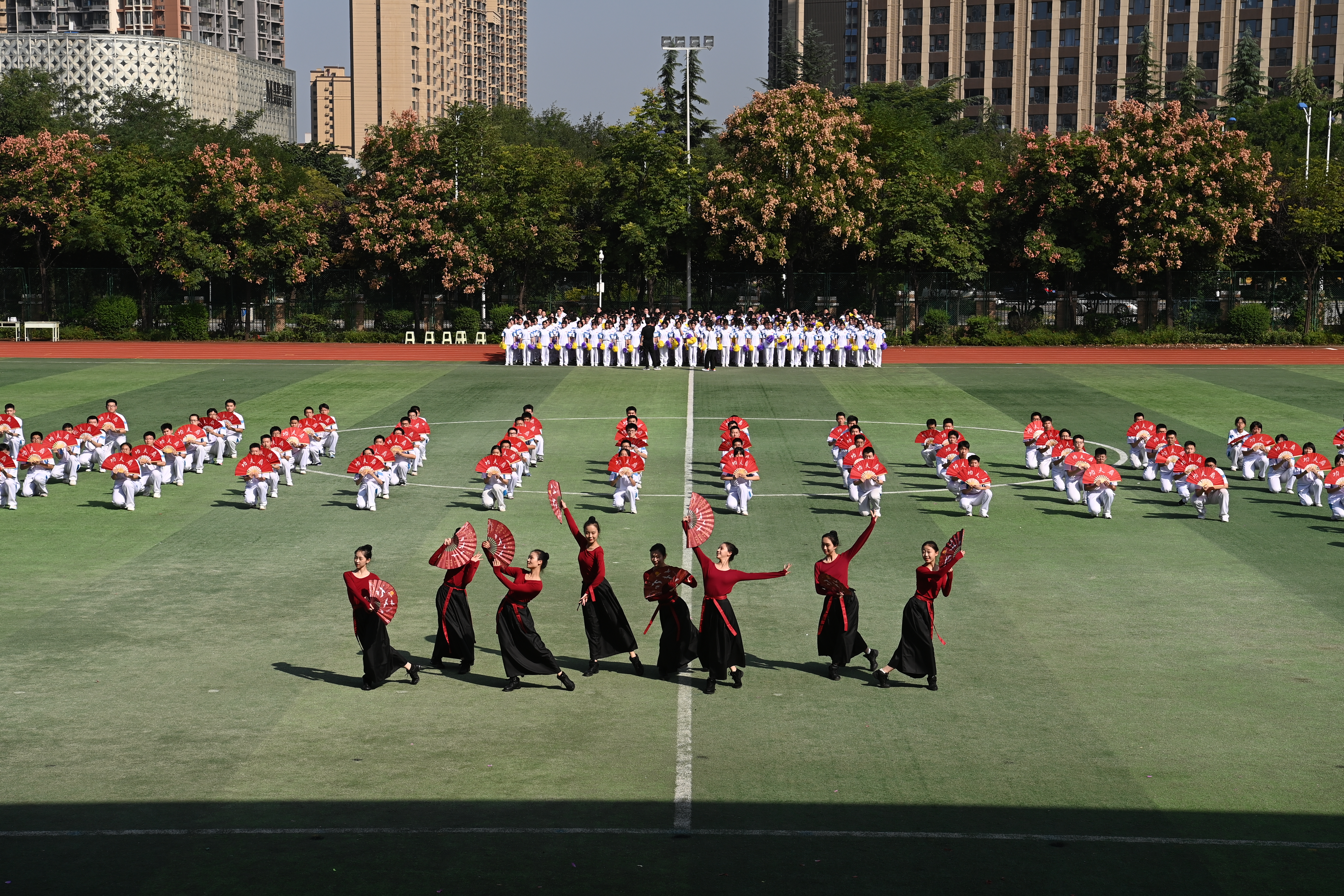 运动有我逐梦不息——记高新一中南校区第25届校运会开幕式