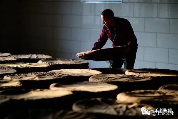 上党区爱心公益团队,上党区爱心企业捐赠10万元