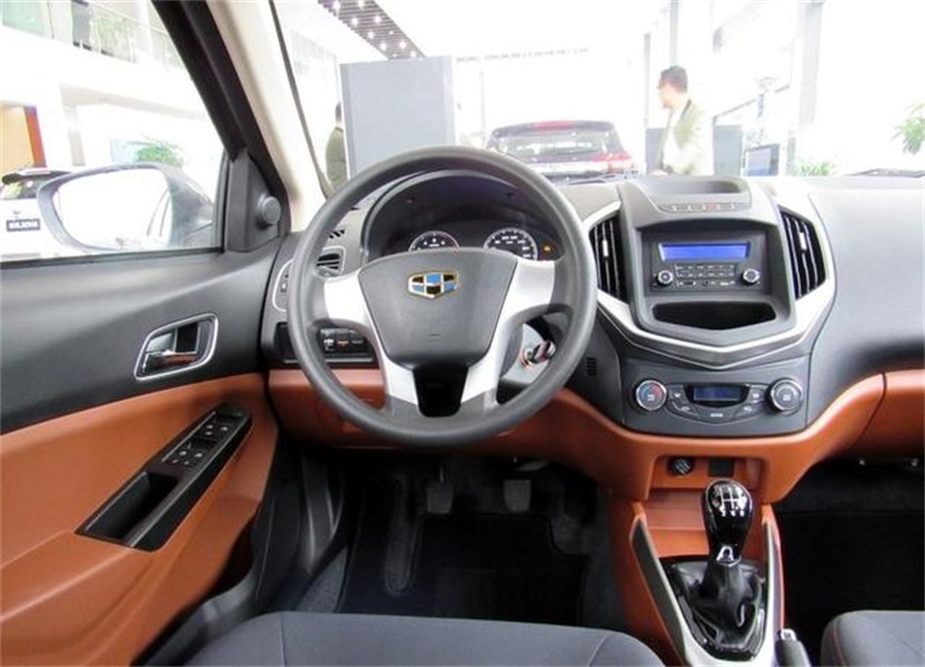 吉利金刚手动精英版值不值得买,吉利金刚最新款价格表