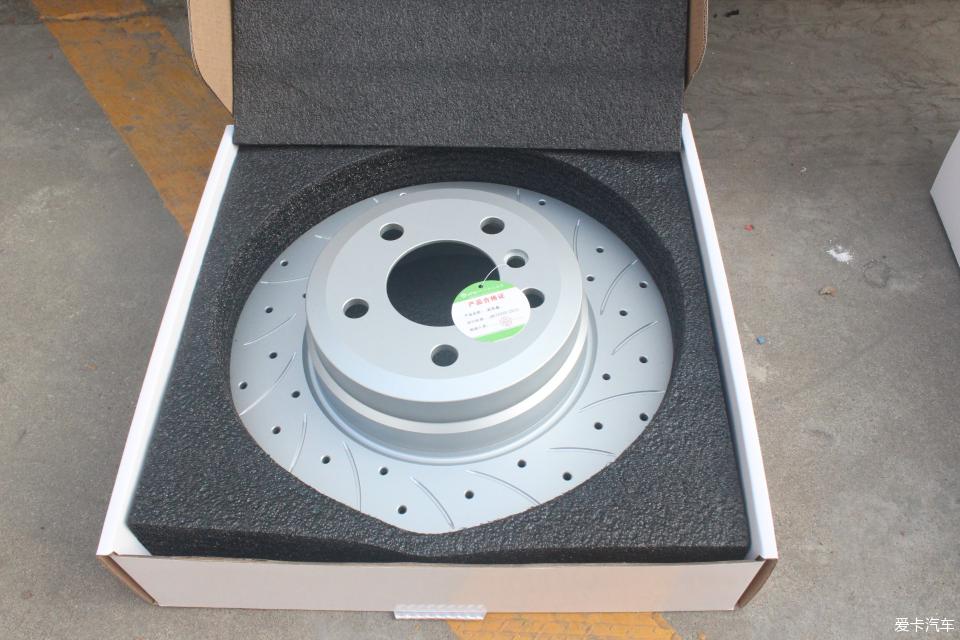 宝马x5前刹车盘标准厚度,宝马x5更换手制动电脑