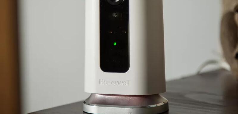 智能家居专业高清监控摄像头,新款智能家居室内摄像头