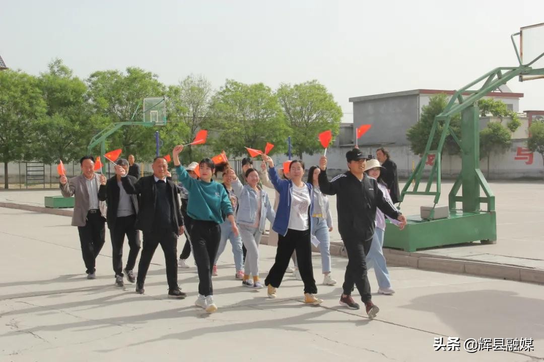 童心向党百年礼赞小视频,郑州市童心向党礼赞百年展示活动