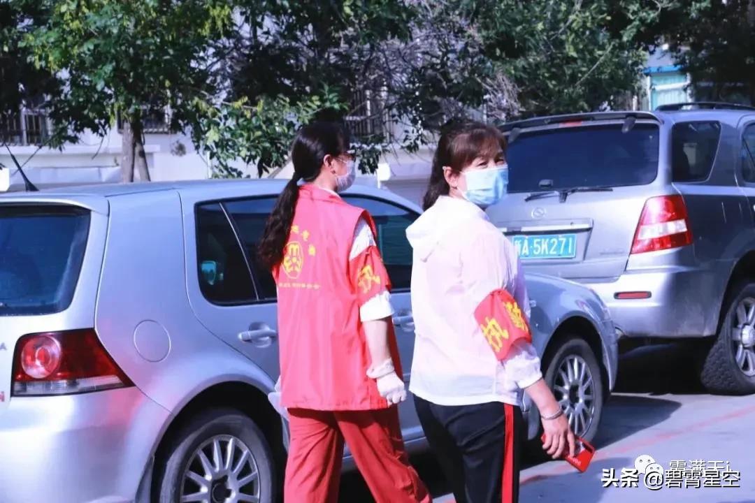 红袖标——最美的风景