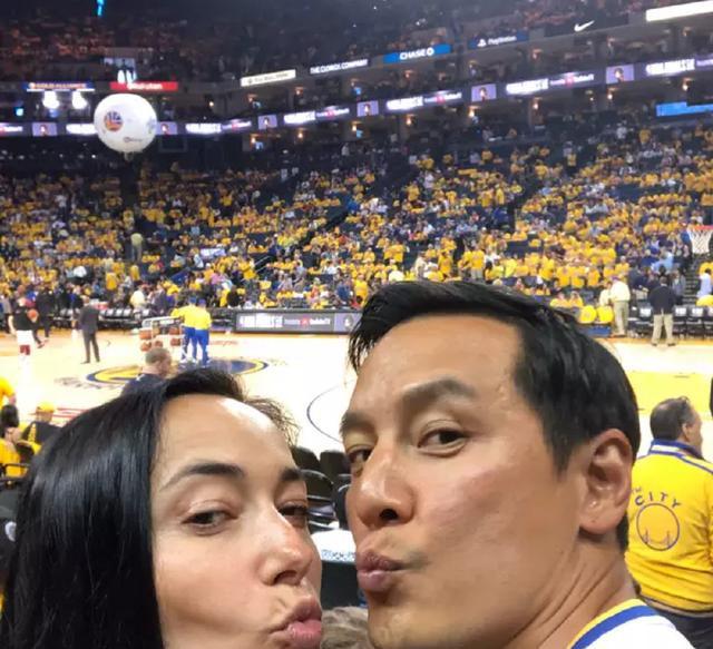 科比退役赛季湖人门票赚了多少钱,科比生涯退役战门票