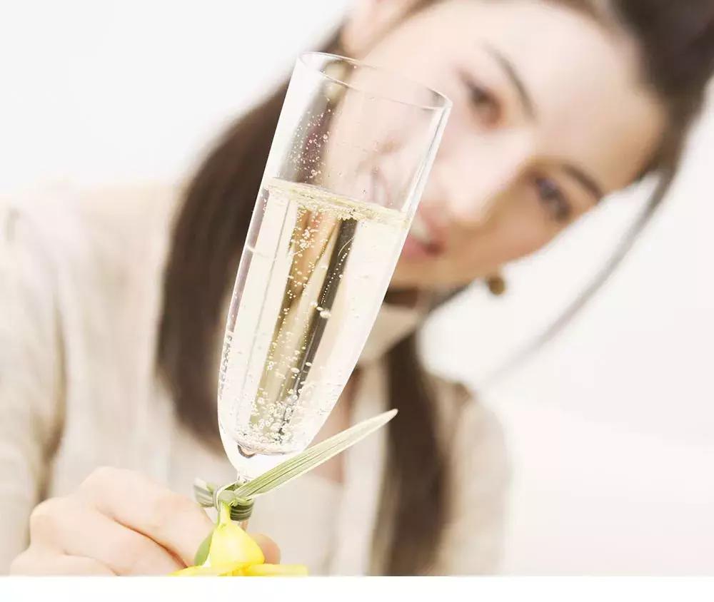 世界十大顶级起泡酒,起泡酒100元十大排行榜