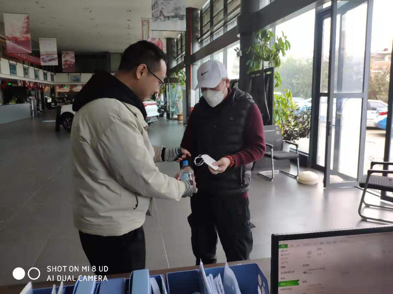 云能行减免车租，与司机共克时艰