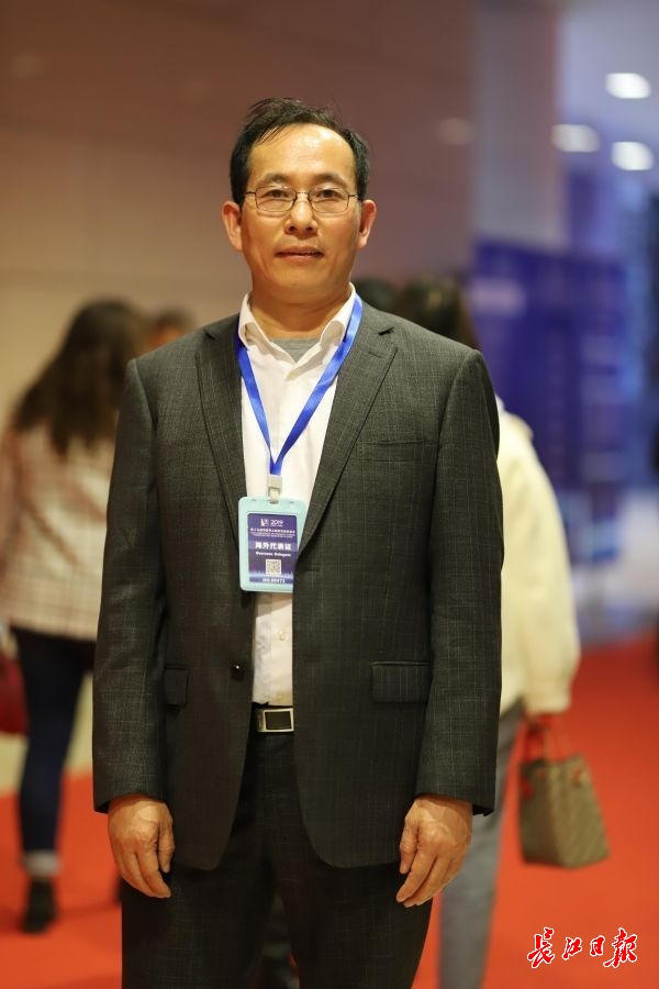 婢冲ぇ鍒╀簹5g鍩虹珯,5g鍩虹珯閲囩敤璺伅