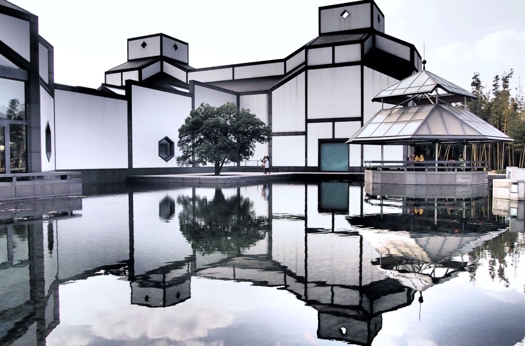 过去老师拖着我去的博物馆，现在成了我的买买买胜地？