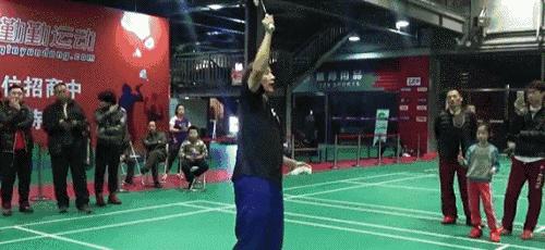 你可能没学过的基础,怎样能练好挥拍