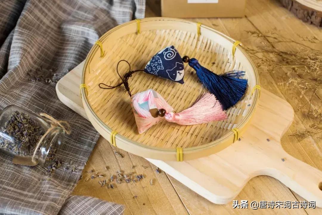 爱情最美丽的样子，都能在诗词里，找到最美的归宿