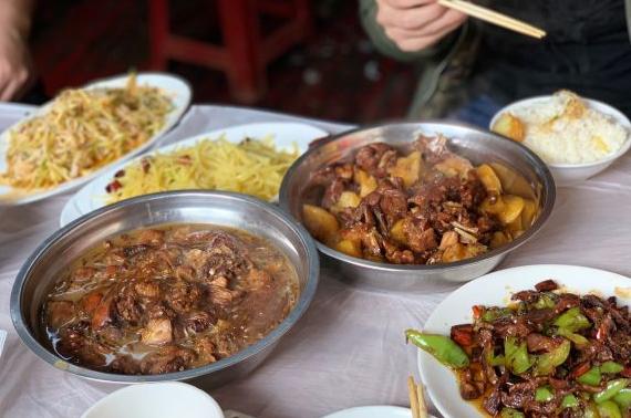 长春南关区苍蝇馆子前十名,长春苍蝇馆子2021