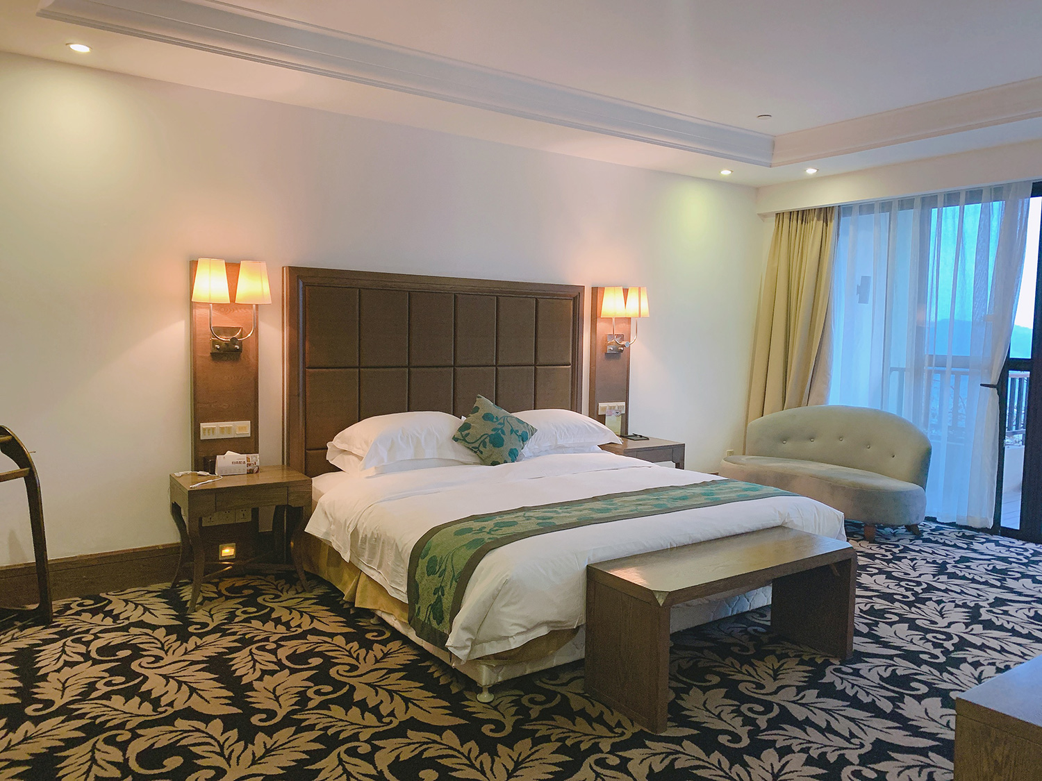 金叶子温泉一日游,去金叶子准备什么