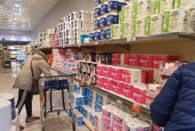 意大利超市意面被抢空,意大利超市食物