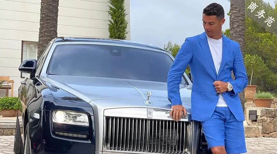 c罗降薪回曼联,c罗回归曼联首秀能穿7号球衣吗