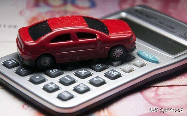 车贷是按年利率还是按月利率算的,车贷逾期利率怎么算