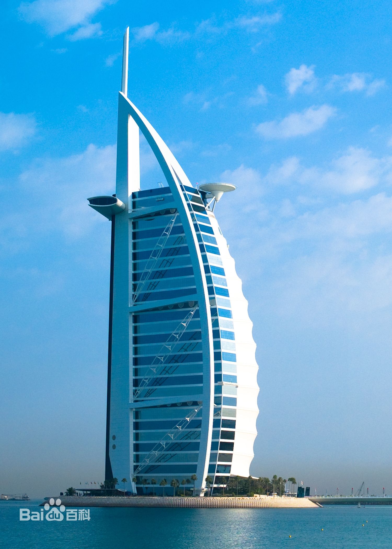 为什么说到迪拜就想到捡垃圾,为什么说去迪拜捡垃圾能致富