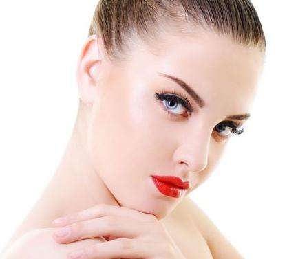 修复红血丝用什么方法最好,如何修复红血丝用什么护肤品