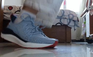 国产鞋遭鞋贩子炒作学生价值暴涨,国产鞋被炒出天价