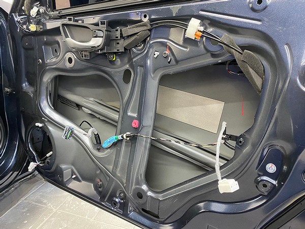 昆明本田思域重低音音响改装,南京思域音响改装