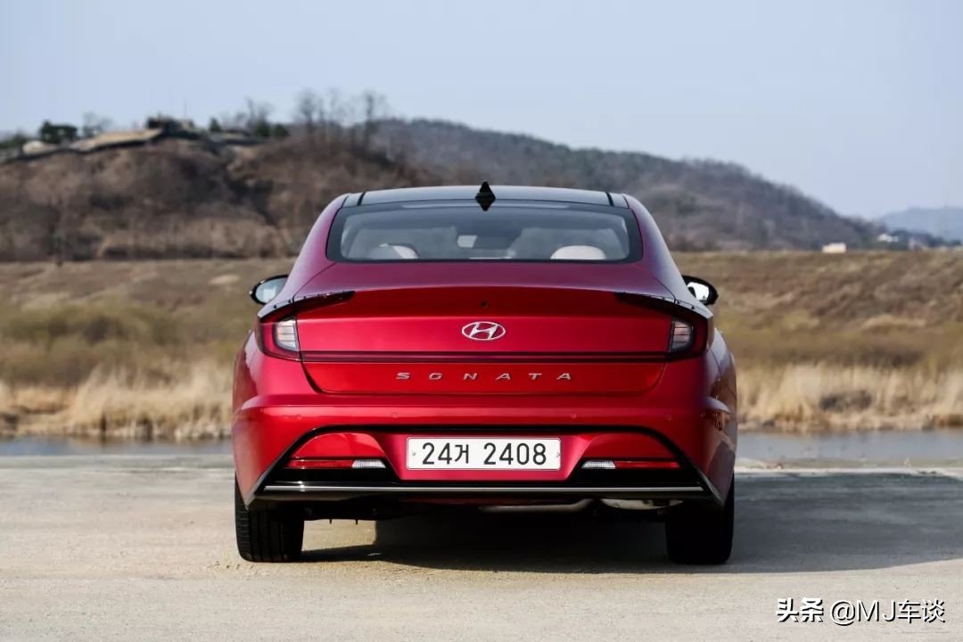 现代索纳塔韩国版第一视角试驾,现代索纳塔2.0t试驾视频