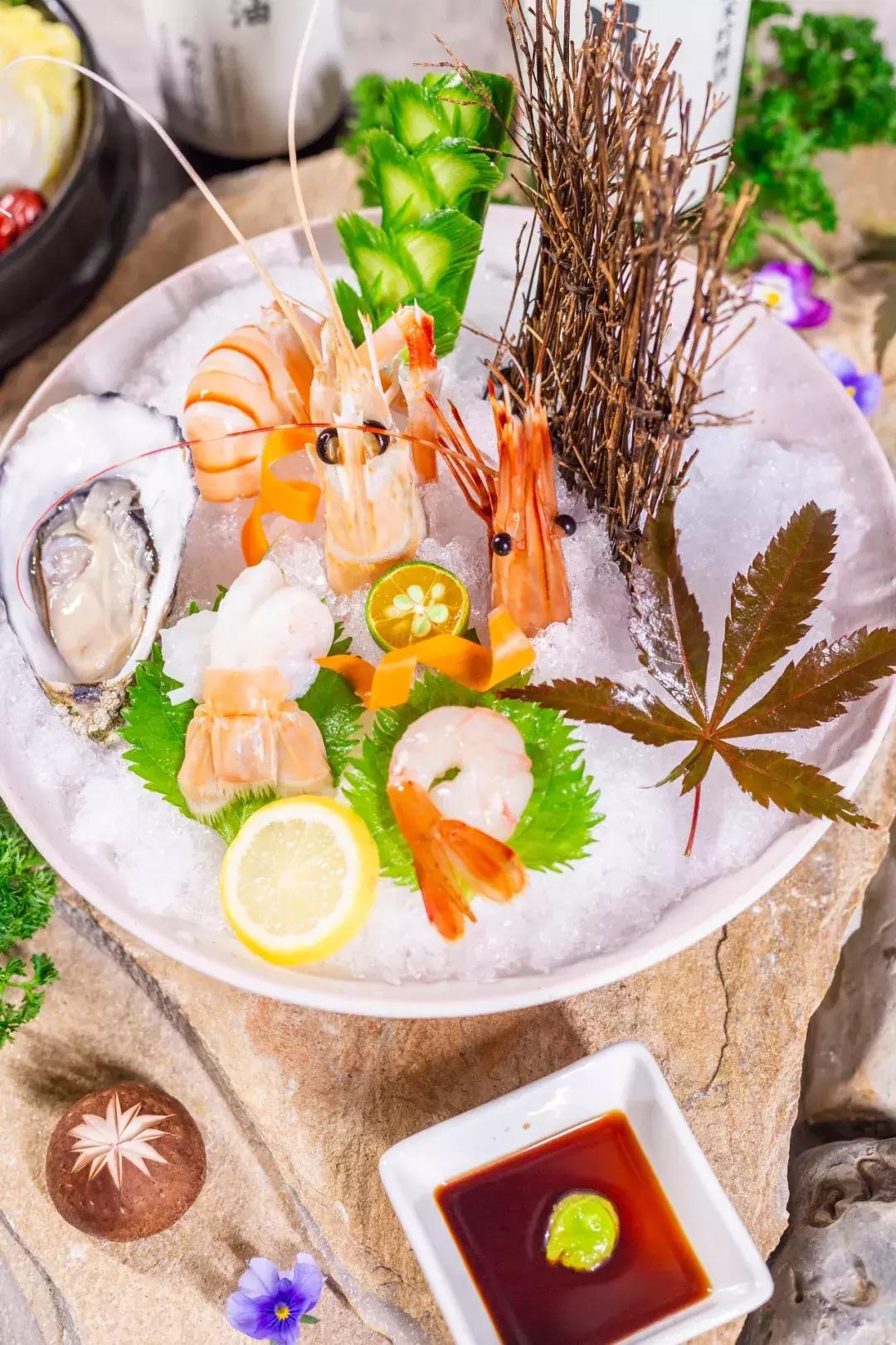 厦门超贵贵贵贵“保姆烤肉”！一口627元！借钱也要来吃……