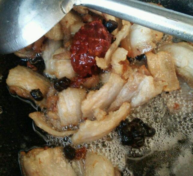 炒回锅肉最好的技巧,为什么炒回锅肉又硬又柴