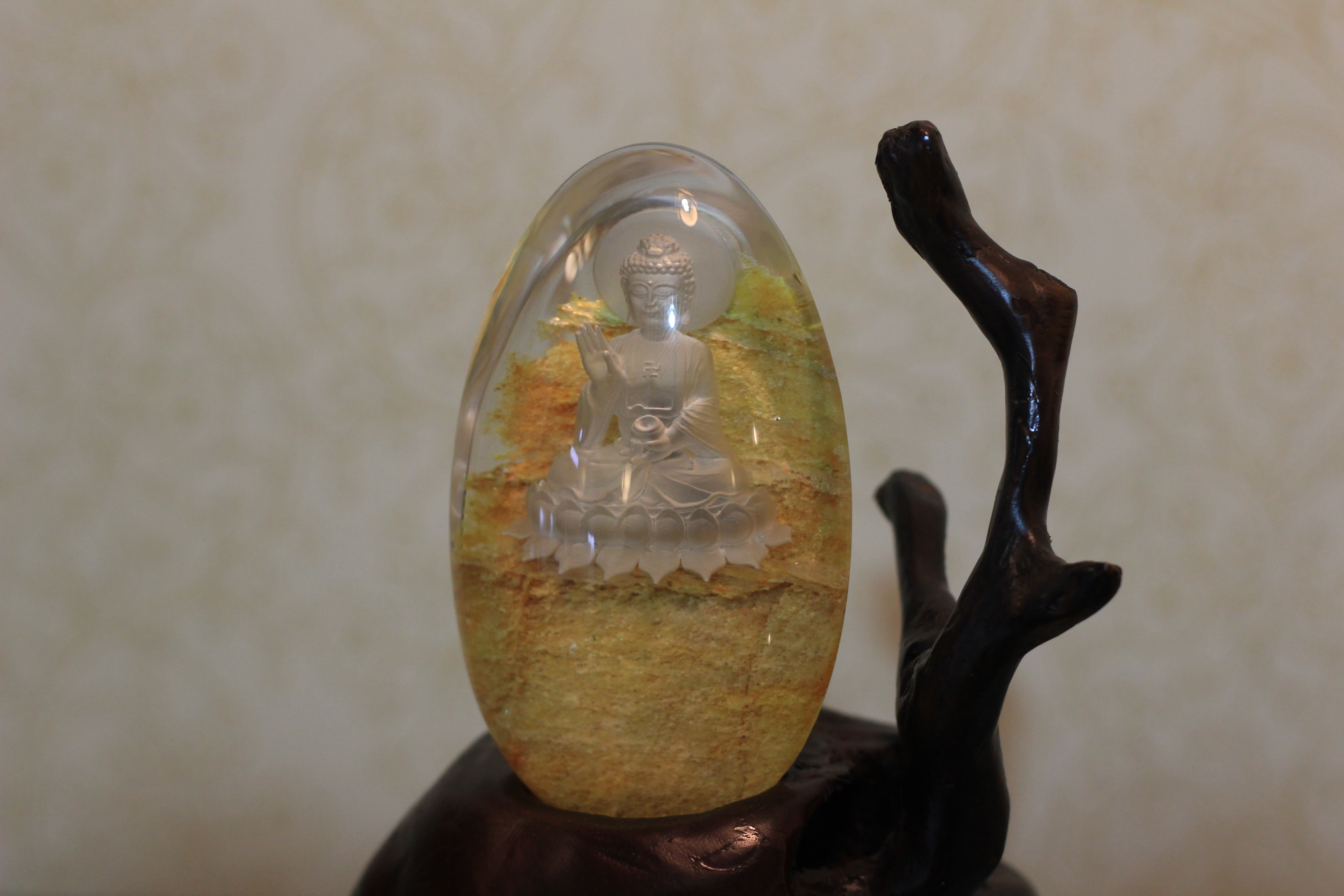 戴什么水晶对皮肤好,水晶适合什么季节戴