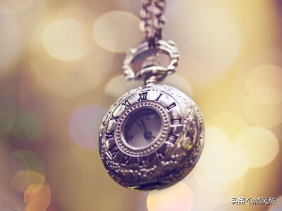 微商收钱发朋友圈的感谢句子,微商早安吸引朋友圈的句子