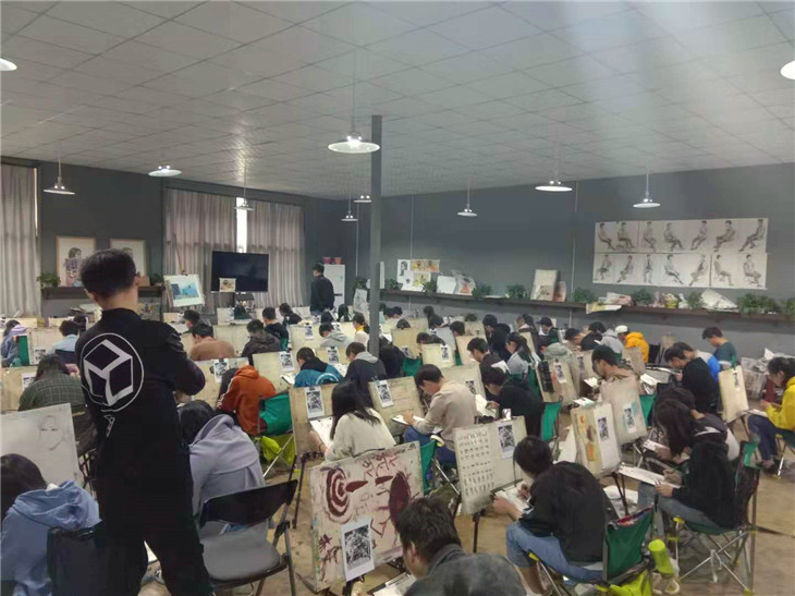 美术艺考没过怎么办,2022艺考美术没过本科线怎么办