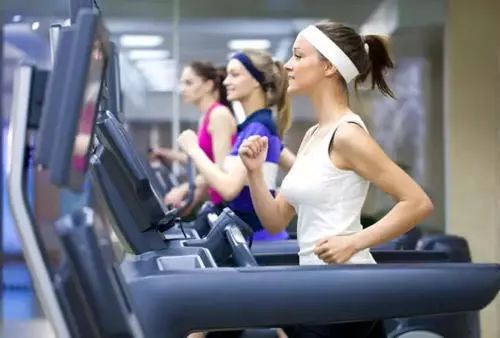 郑秀晶胖成球,郑秀晶胖成水晶球