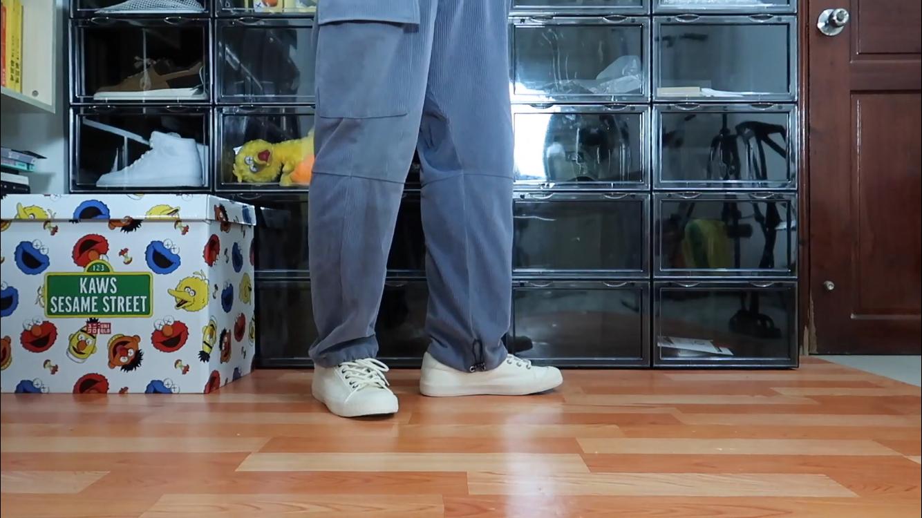 100块钱买到的夏季小白鞋，比Yeezy更舒适更好看