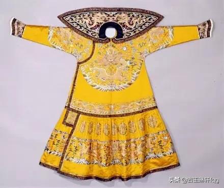 皇上身上的朝珠多少钱,皇帝的天价宝贝电视剧