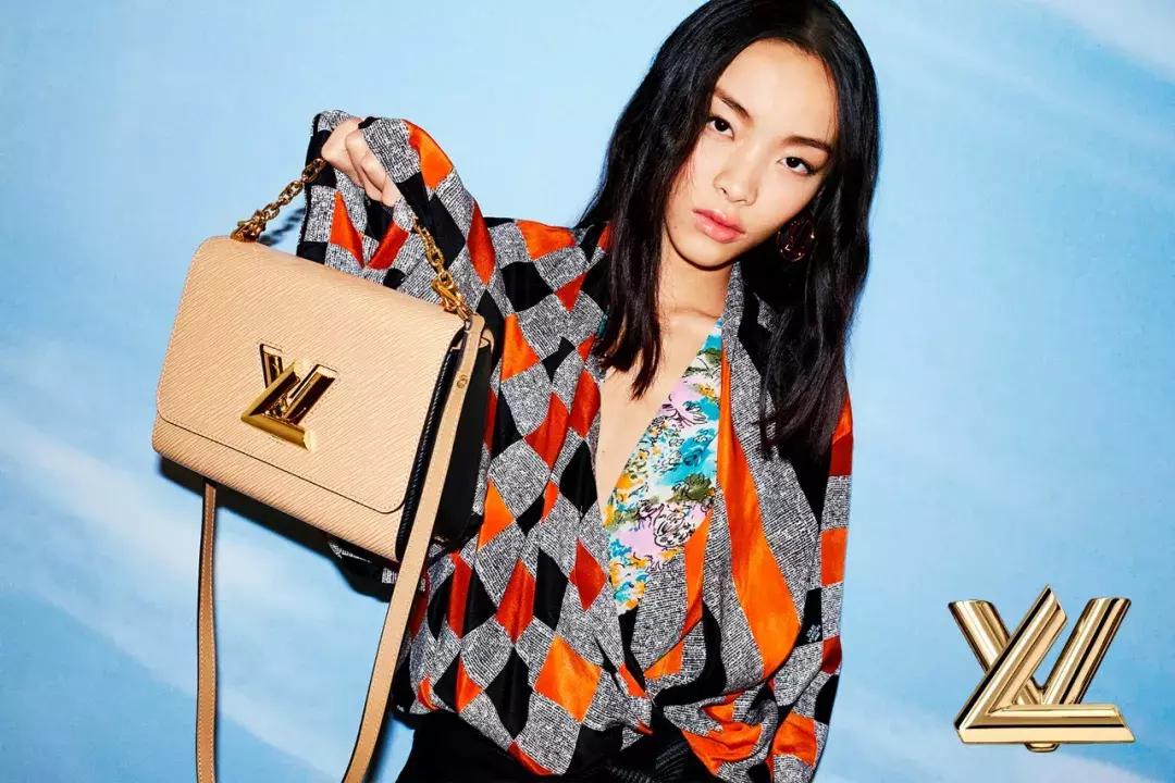 能让唐嫣和张曼玉撞款的，也只有这个包了！