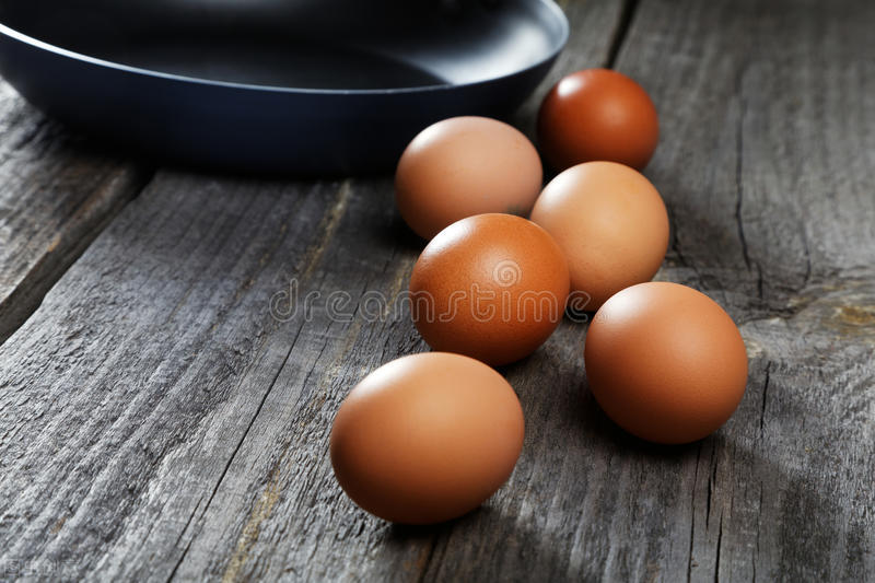 人造土鸡蛋,人造土鸡蛋蛋黄红的