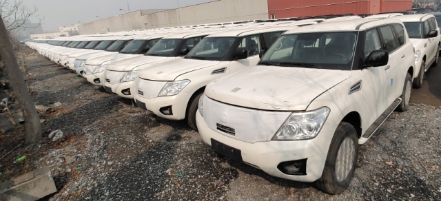 40万买汉兰达还是二手霸道,40万左右买途乐车